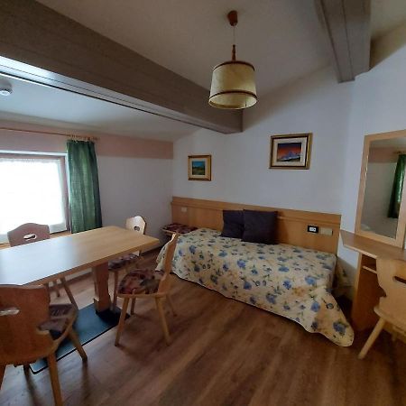 Dolomiti Appart&Rooms Varena Ngoại thất bức ảnh