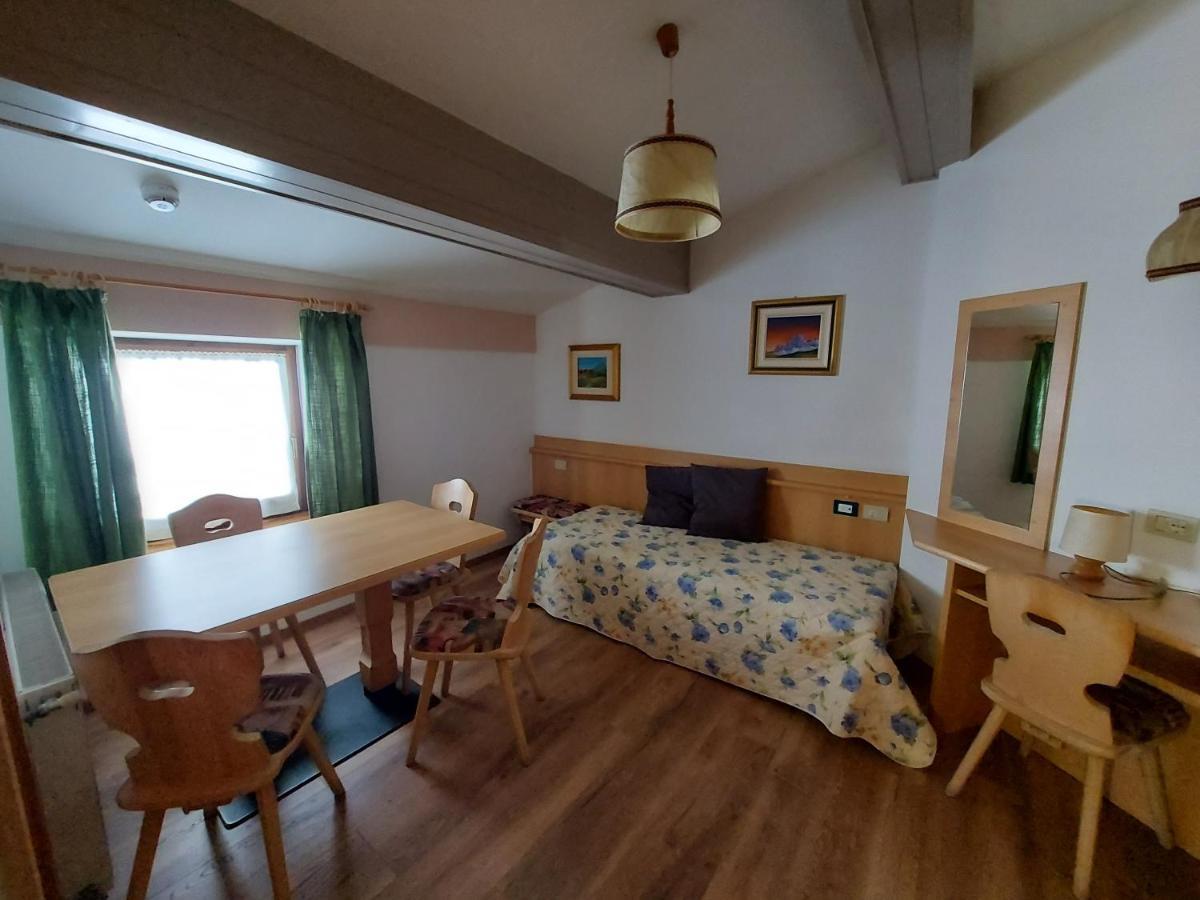 Dolomiti Appart&Rooms Varena Ngoại thất bức ảnh